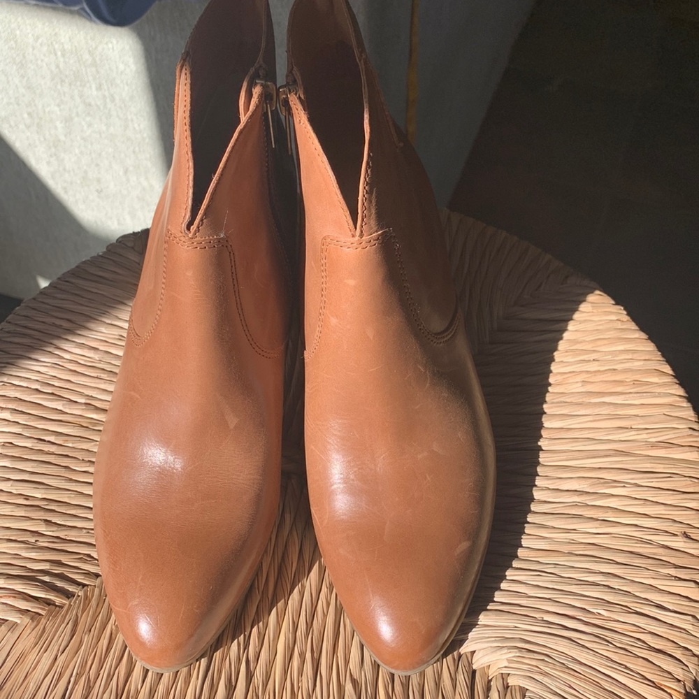Beautiful Frye Booties - NEW